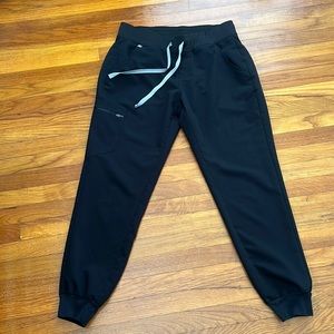Figs Zamora joggers. Size medium. Core black with slight flaw